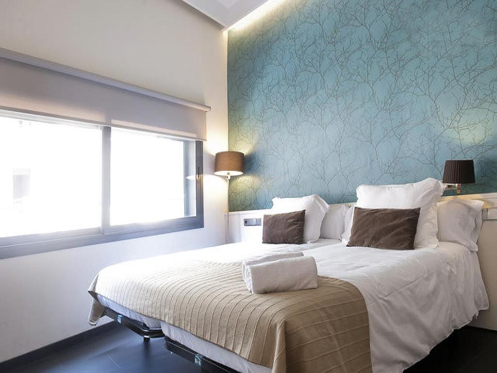 Barcelona Fifteen Central Aparthotel Стая снимка