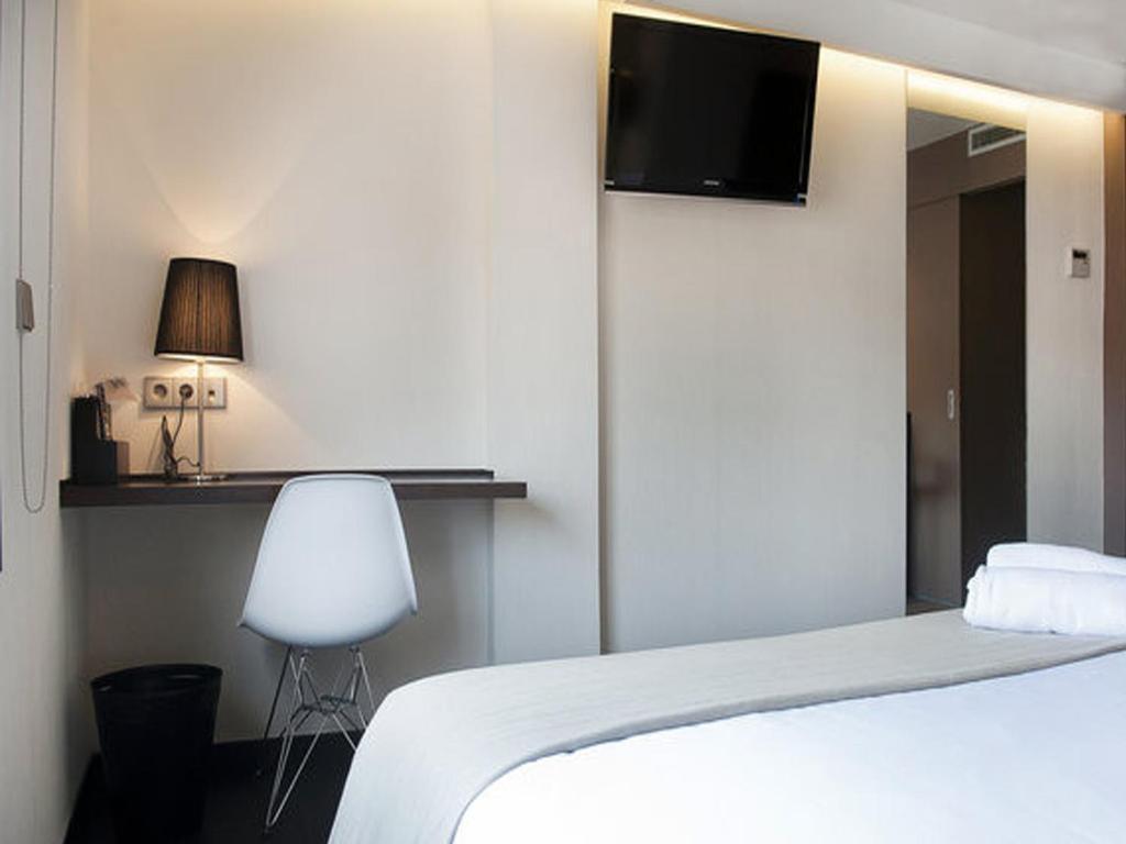 Barcelona Fifteen Central Aparthotel Стая снимка