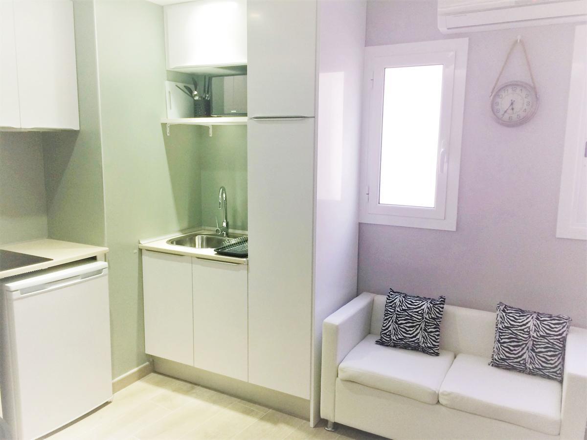 Barcelona Fifteen Central Aparthotel Екстериор снимка