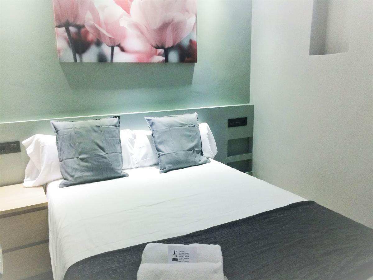 Barcelona Fifteen Central Aparthotel Екстериор снимка